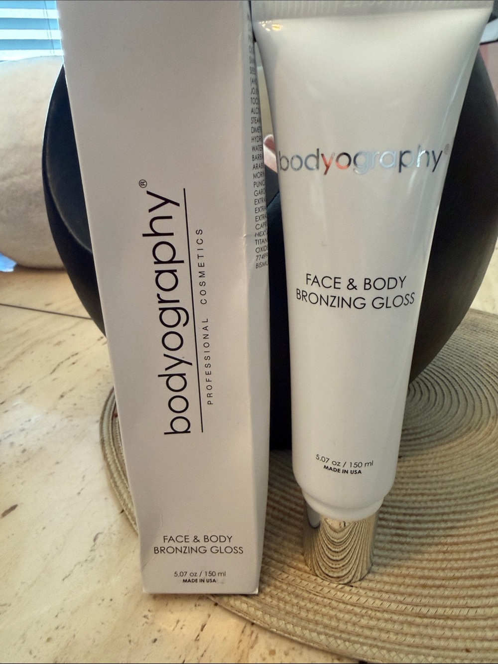 Bodyography Face & Body Bronzing Gloss - White New